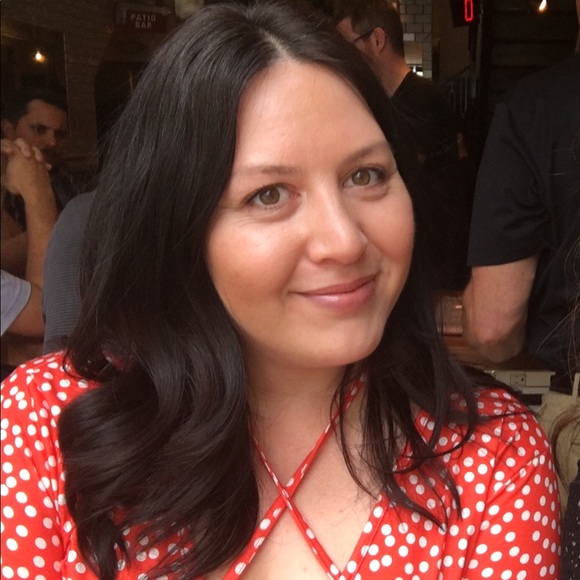 Meet your Posher, Ashley - Picture 1 of 1